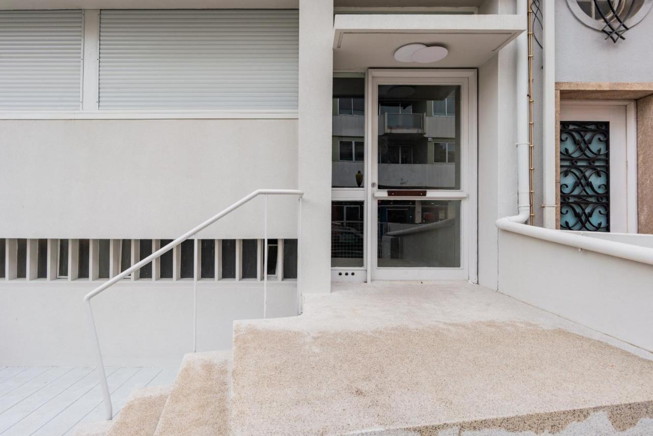 Incredible Duplex Penthouse & Terraces & Parking Apartment Porto Exterior photo
